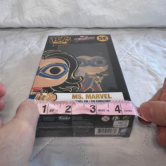 Ms Marvel POP Enamel Pin NWT - Picture 10 of 11